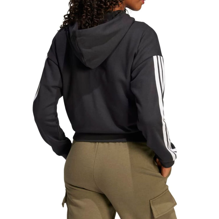 JE0052_4_APPAREL_On Model_Back View_white